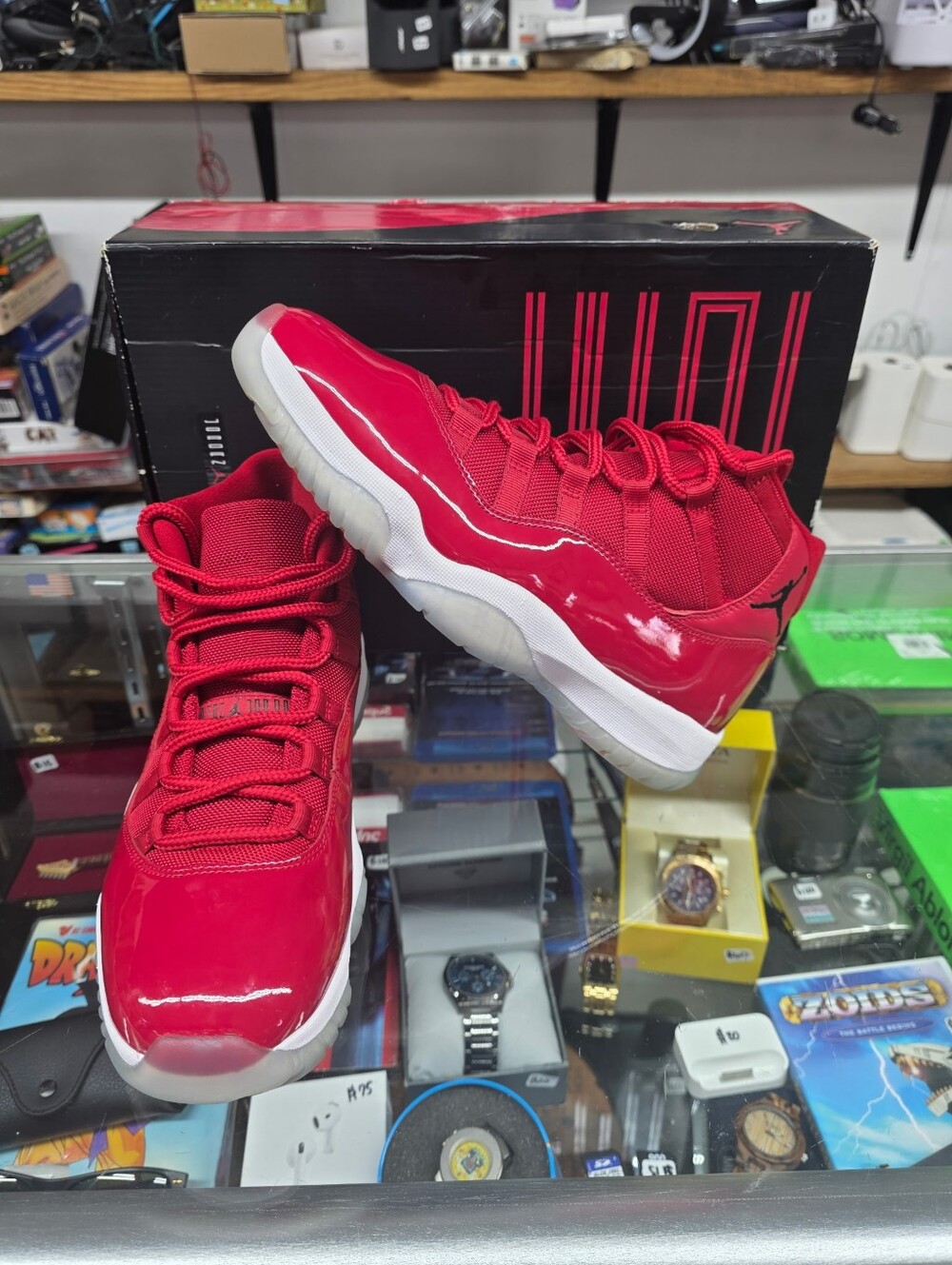 Nike Air Jordan 11 Retro Win Like '96 High Top Red 2017 (378037-623) Size 10